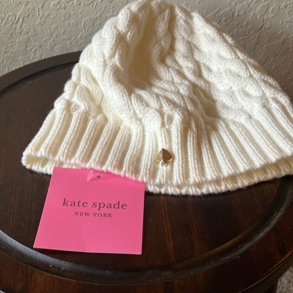 Kate Spade: French Cream Cable Knit Beanie/Hat - Picture 14 of 16